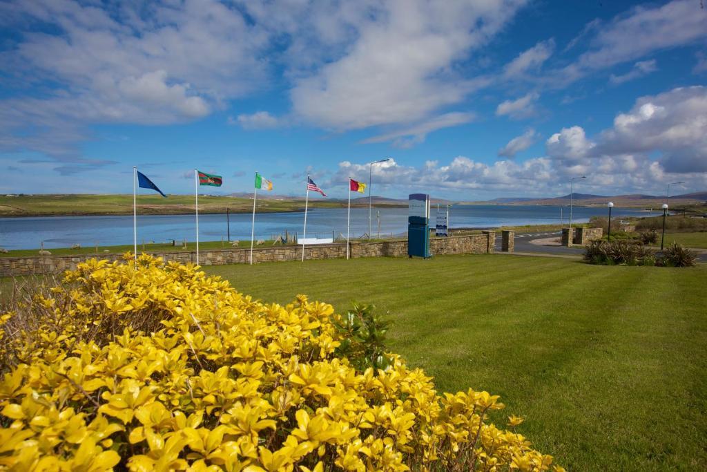 Broadhaven Bay Hotel Belmullet Zewnętrze zdjęcie